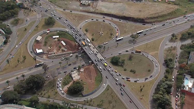 Obra no trevo do Belvedere, em BH, é paralisada após prefeitura rescindir contrato com empresa