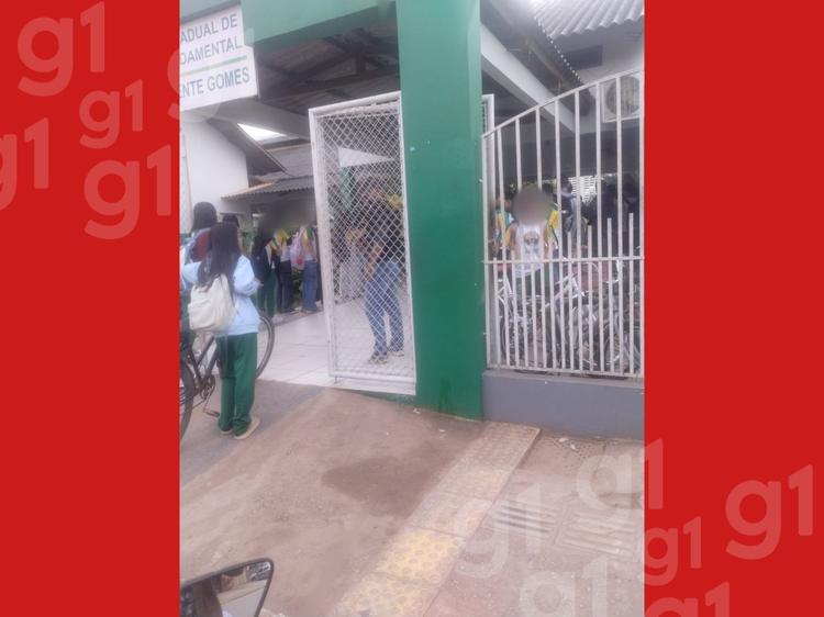 Aulas na rede pública retornam uma semana após ataque em escola no Acre