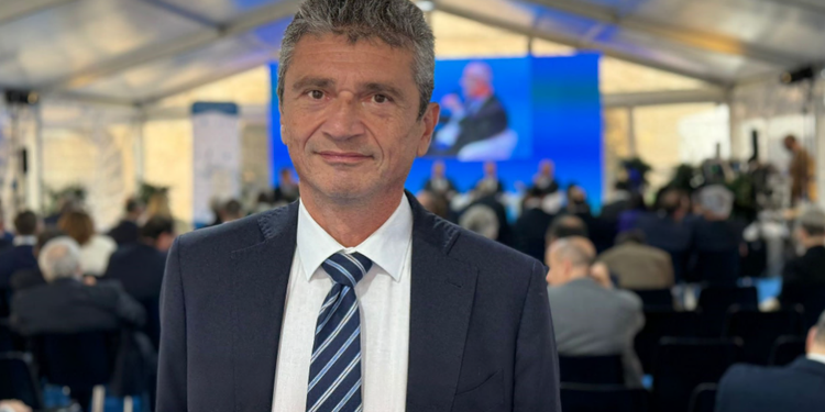 Manlio Messina:  "Riconfermare Di Sarcina all'autorità portuale del Mare di Sicilia
 Orientale, scelta più logica"