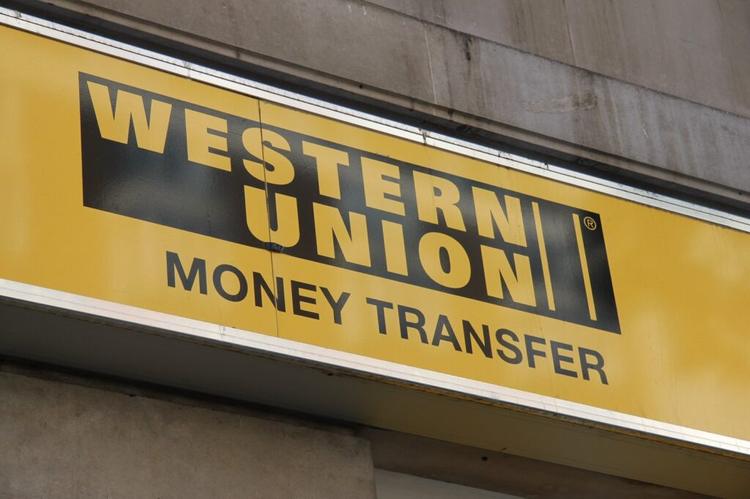 Western Union, Colombia.