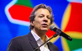 Haddad diz que apoio de tucanos é 'simbólico' e chama Flávio Bolsonaro de 'fraude'