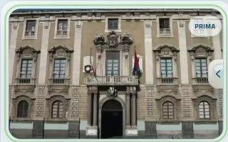 La città cambia. E si vede. - - Una strada che si amplia. - Una facciata che ritrova luce. - Una piazza che rinasce. La...