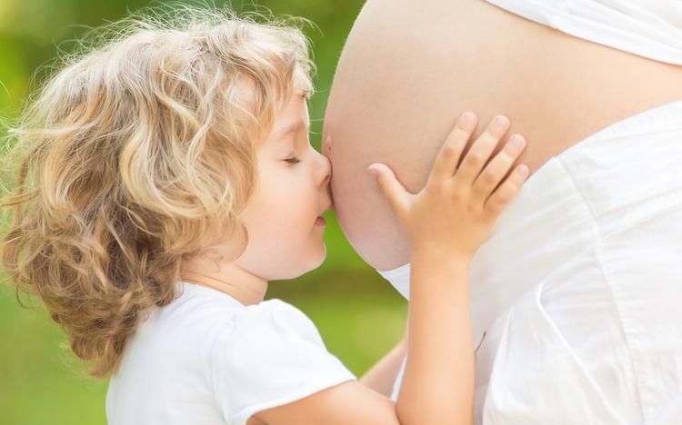 Med'Vida Plus: Cuidando das Mães com Amor e Especialização