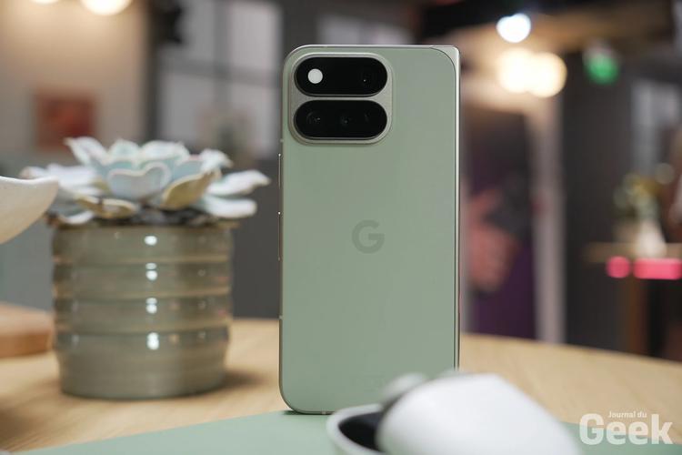 Google Pixel 11 Pro Fold Preview 02