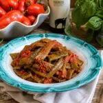 Taccole con pomodori