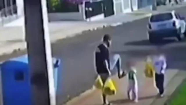 Homem que chutou menina no PR é denunciado por tortura e lesão aos filhos