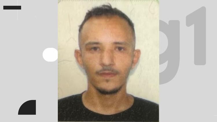 Motoboy morre após escorregar na pista e ser atropelado por ônibus do Transcol na Serra