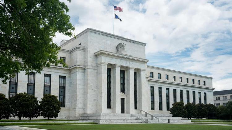 Bank UBS New York memperkirakan Fed akan mulai memangkas suku bunga pada akhir kuartal 1 tahun 2024 mendatang
