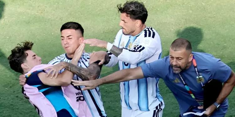 Stangata Fifa sull'Argentina dopo la finale persa con la Spagna: 10 turni a Paredes, 7 a Molina