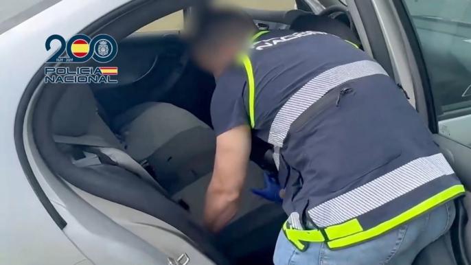 إحباط محاولة تهريب مهاجر داخل سيارة مغربي بميناء سبتة