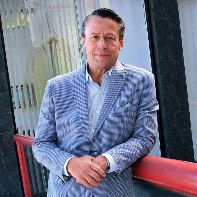 Alfredo Adame va por denuncia contra Frida Sofía tras acusar presuntas amenazas