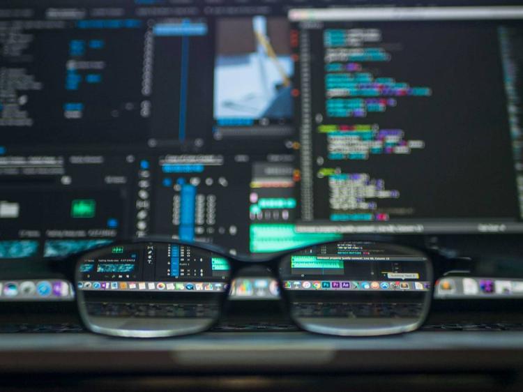Accessi illegali ai computer. Spiati i magistrati torinesi