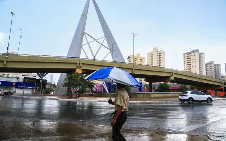 Goiás tem alerta de tempestades com grazino e calor de até 40°C no fim de semana; veja cidades mais afetadas