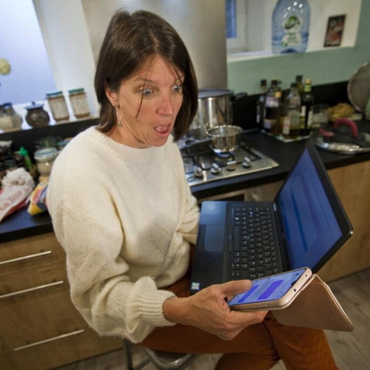 Sintomi da stress digitale per quasi 7 italiani su 10