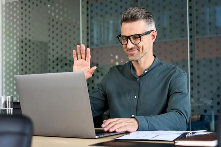 Cette entreprise a instauré la semaine de 4 jours&nbsp;: elle découvre qu’un salarié en profitait pour cumuler deux emplois&nbsp;!