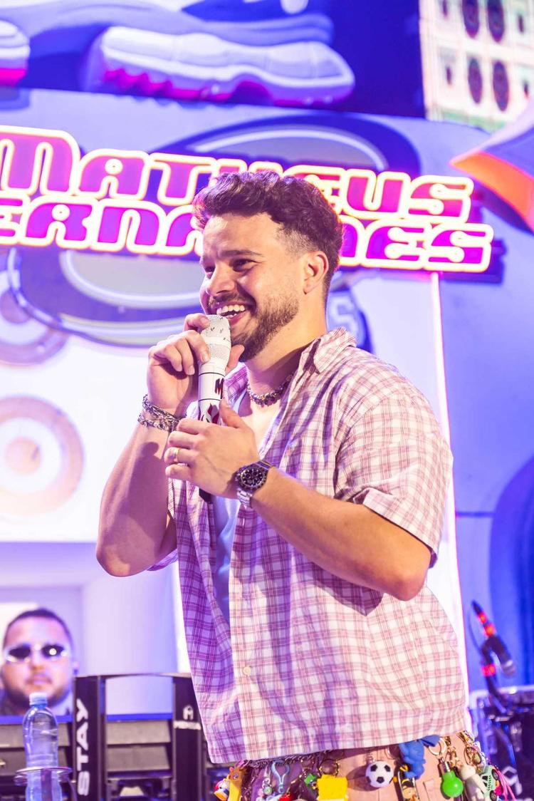 Matheus Fernandes desembarca em São Paulo e promove nova edição do Projeto Anos 2000 