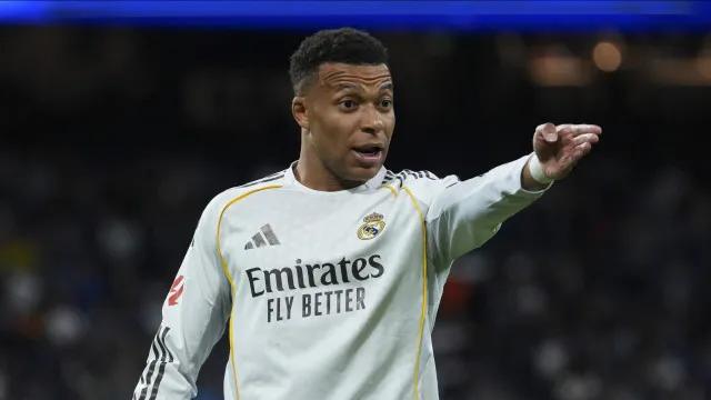 “Isso não é o Real Madrid”: Mbappé reclama e Arbeloa o desmente