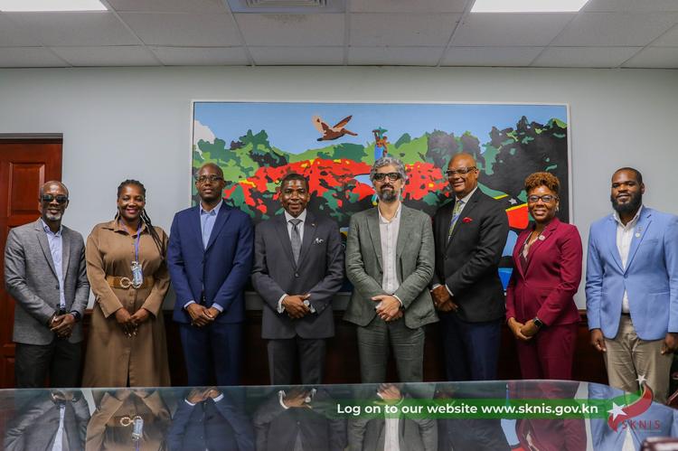 PM Drew Meets World Food Program Mission