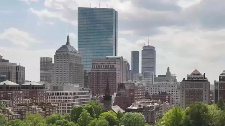 ICE pretende alugar 249 vagas de estacionamento em Boston