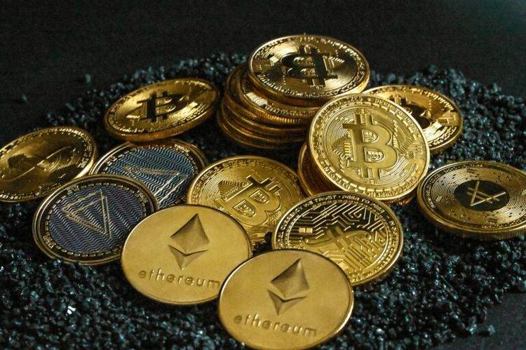 Russia & Co, leva cripto per aggirare le sanzioni