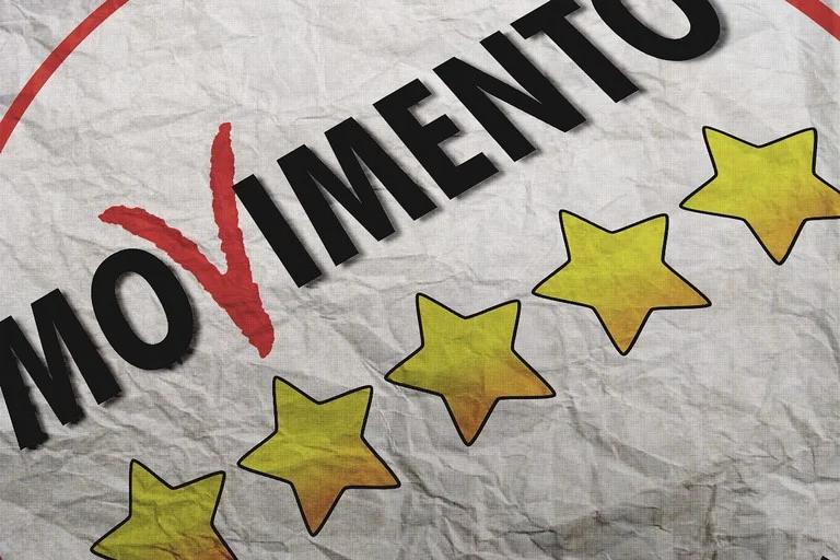 Agropoli, il M5S scende in piazza: gazebo sugli esiti di NOVA il 18 ottobre