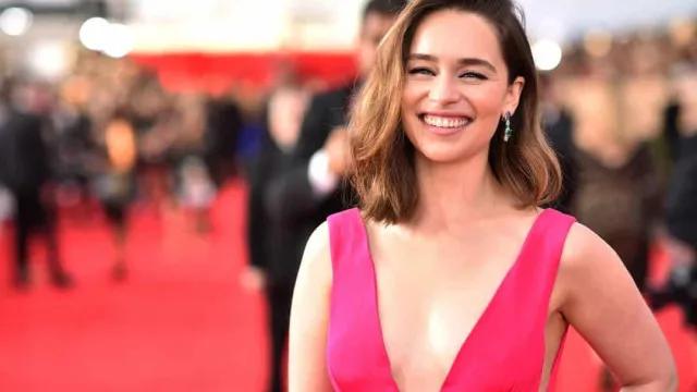 Emilia Clarke relembra hemorragias durante 'Game of Thrones'