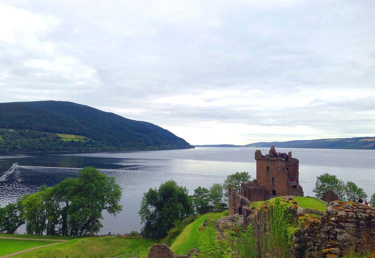 Hightech-Suche nach Nessie: Drohne soll Loch Ness hochauflösend kartieren