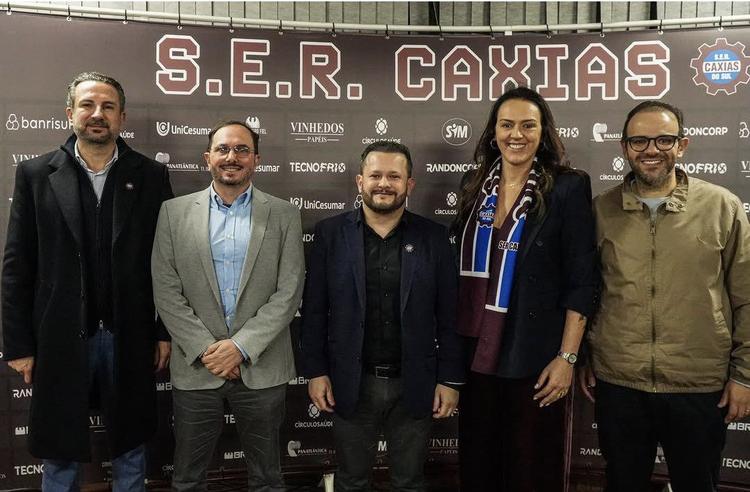 Caxias foca na montagem do departamento de futebol para 2027