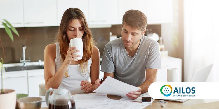 Quando vale reunir as dívidas em uma única parcela? Especialista explica