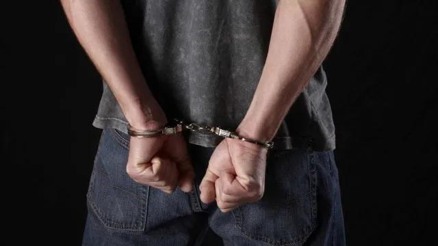 Motorista de aplicativo é preso por tentativa de estupro de adolescente