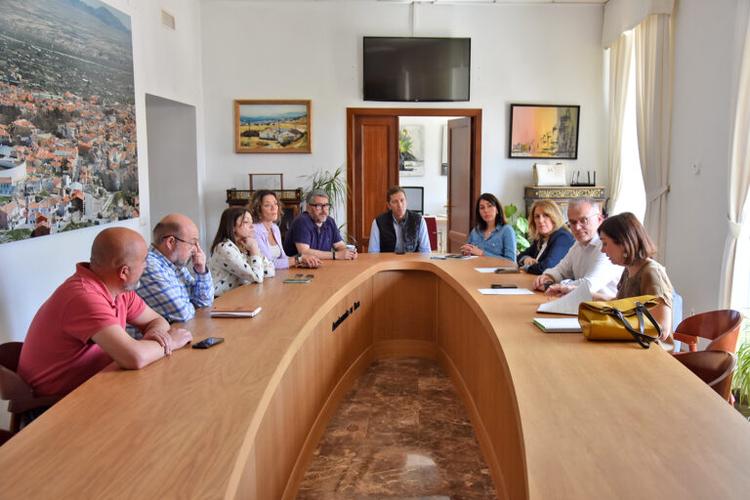 Diez locales públicos acogerán las 26 mesas electorales de Baza en las elecciones andaluzas del 17 de mayo