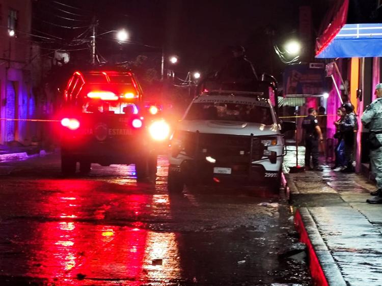 ¡Acribillado en Cuautla! Lo matan a la salida de un bar en la colonia Morelos