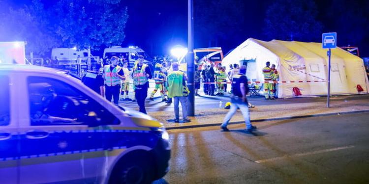 Furgone investe la folla al Pride di Berlino, un morto e 16 feriti. Identificato l'attentatore, appartiene ad ambienti islamisti