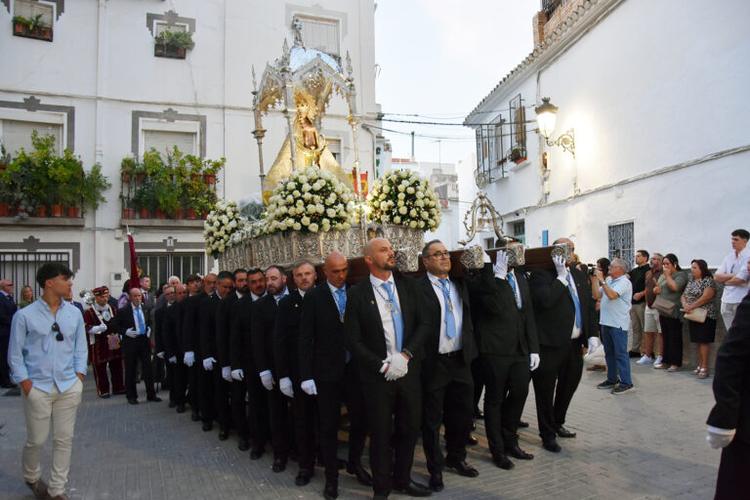 La patrona de Baza, la santísima Virgen de la Piedad, recibió una vez más el afecto y el respeto de los bastetanos