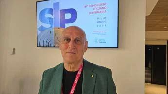 Alimentazione, Agostiniani (Sip): "Giovani tra eccessi e diete estreme da Ai e chatbot"