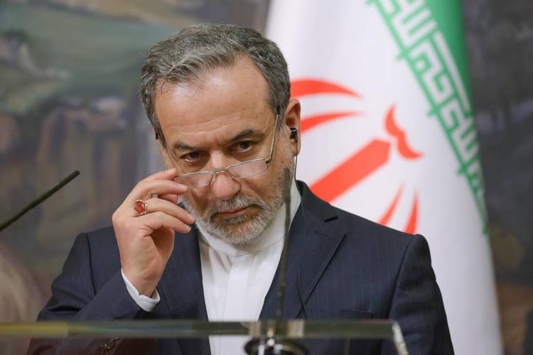 L'Iran tiene il punto "Via l'Idf dal Libano". E svela: "Il greggio? In vendita da subito"