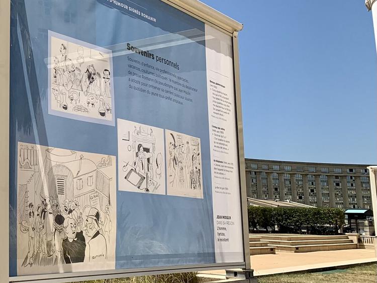 24 panneaux présentent différentes facettes de Jean Moulin.