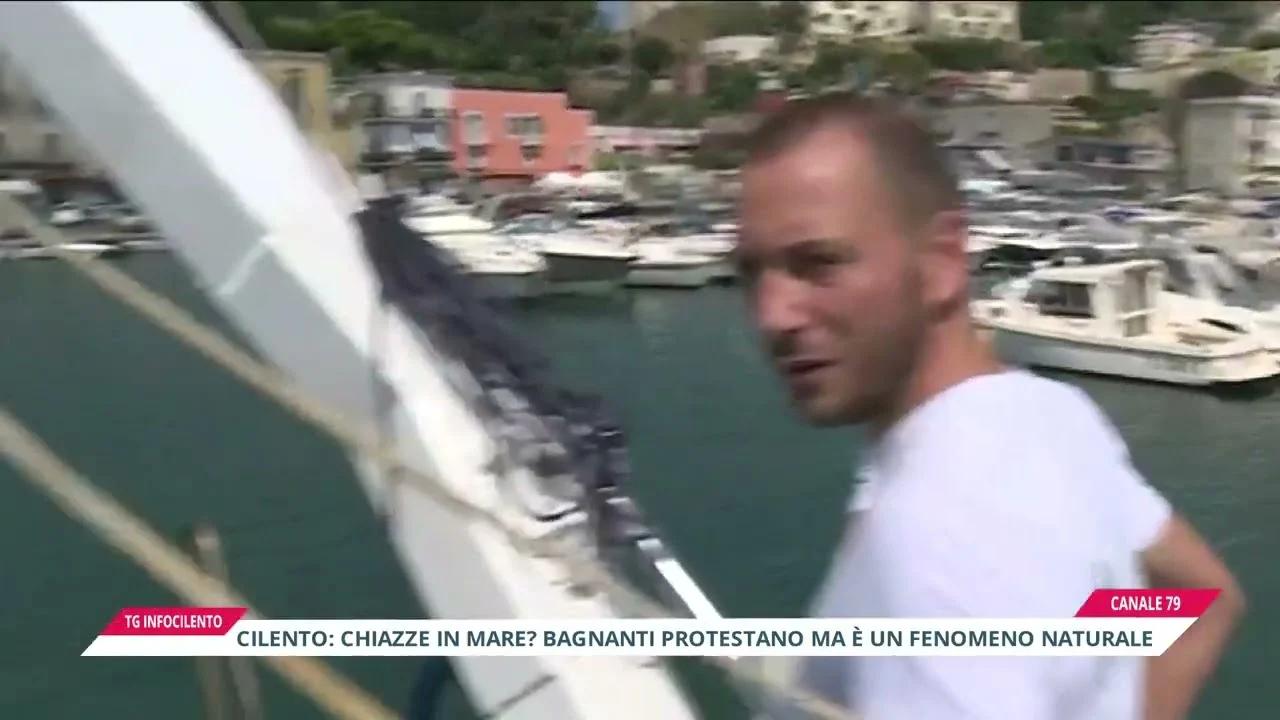 Cilento: chiazze in mare? bagnanti protestano ma è un fenomeno naturale
