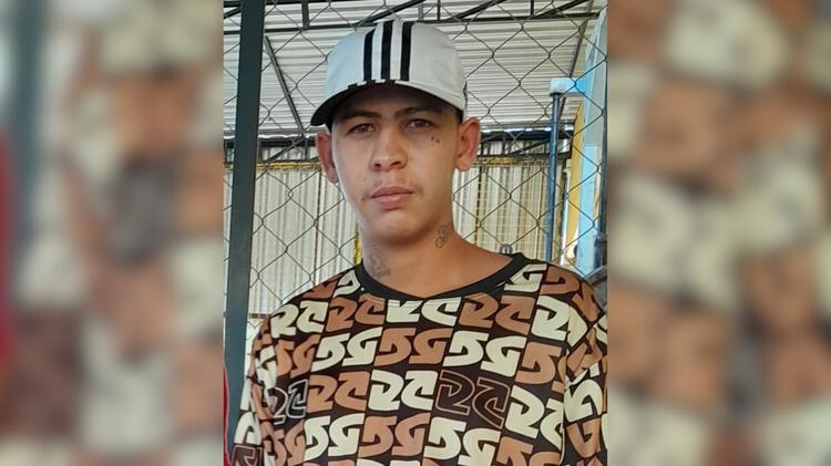 Reconstituição revela contradições em caso de jovem desaparecido após ida a rio com melhor amigo em MG