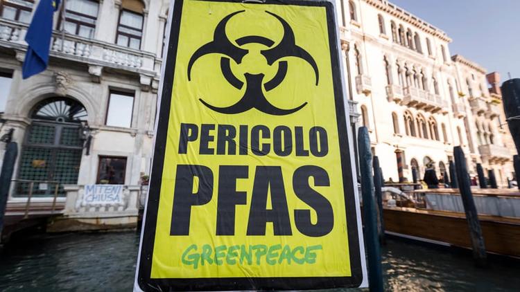 Pfas, Toscana avvia  maxi indagine per mapparle