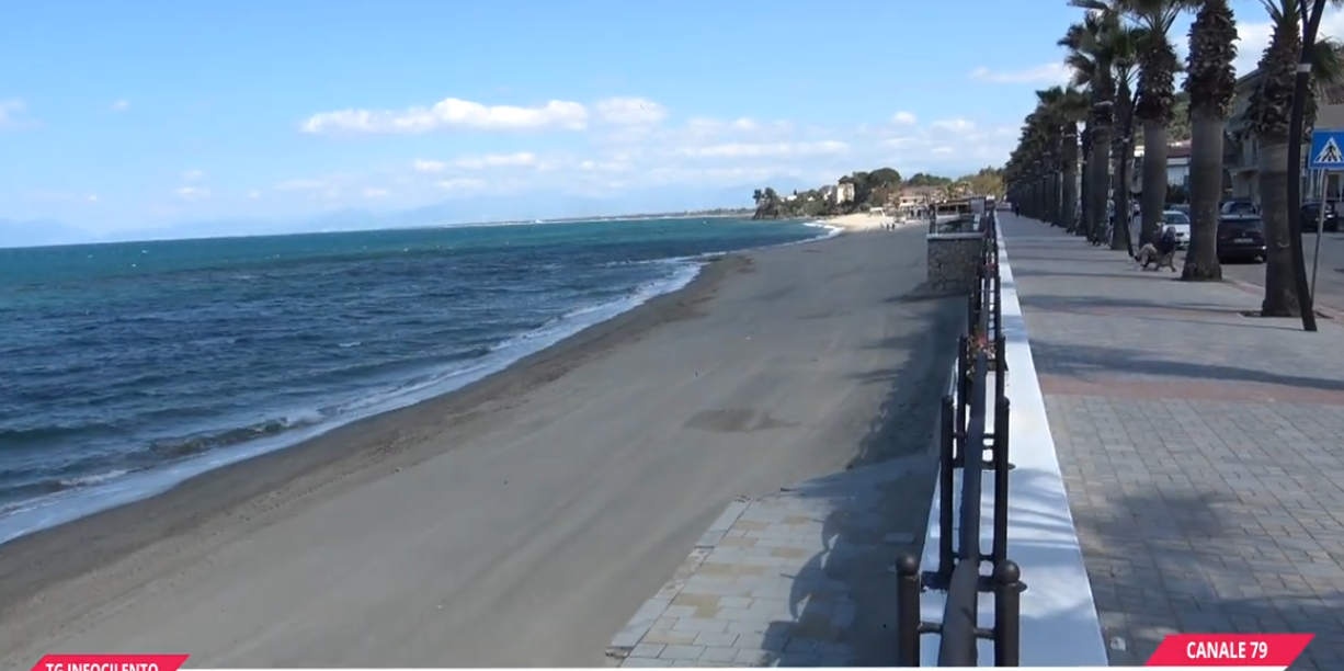 Agropoli: completata la pulizia delle spiagge a San Marco. Mutalipassi annuncia progetti per la Posidonia e il ripascimento