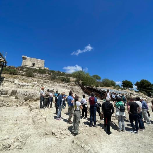 Oggi si è svolto un tour della Città in occasione della cerimonia per il 25° anniversario del gemellaggio tra la Città d...
