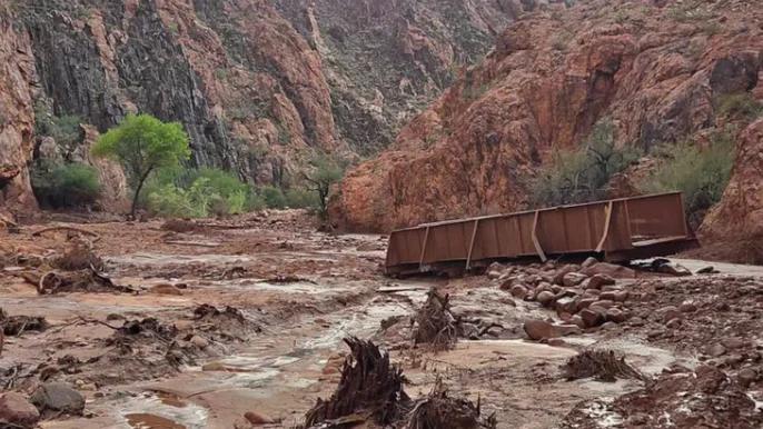 أبحاث جارية عن أكثر من 20 شخصا إثر فيضانات مفاجئة في متنزه غراند كانيون الأمريكي