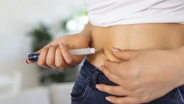 'Fato ou Fake' sobre obesidade e uso das canetas emagrecedoras