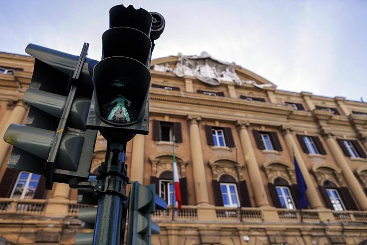 Aste titoli di Stato: il calendario di luglio per Bot e Btp e cosa sapere