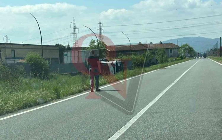 rondissone verolengo autocisterna ribaltata