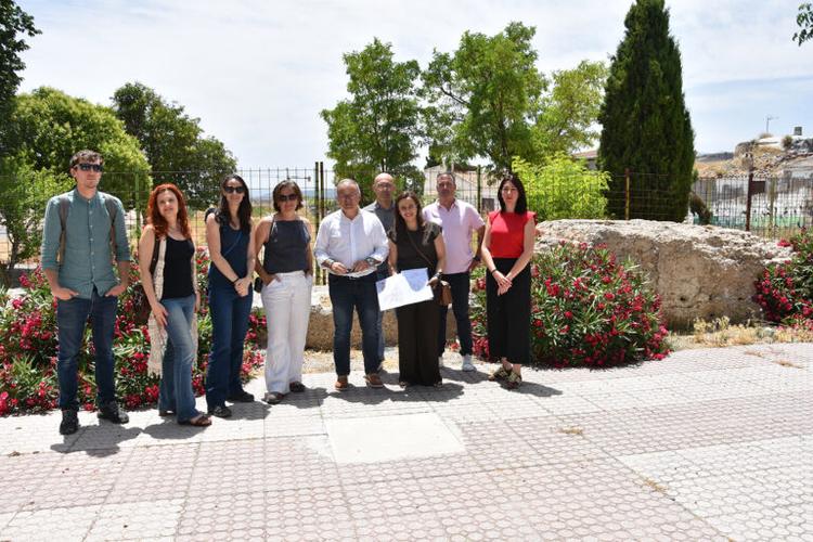 El inicio de los trabajos de rehabilitación de la Alcazaba premia el trabajo realizado por los técnicos municipales de Urbanismo y Patrimonio para sacar adelante el proyecto en esta legislatura