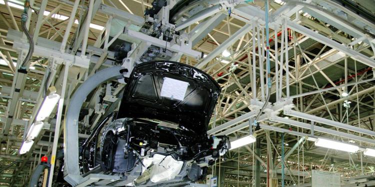 I 300 milioni all'automotive: per la Calabria grande opportunità, ma servono progetti e strategia industriale