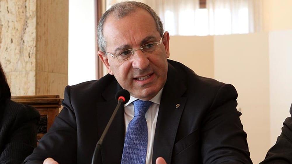 Prefetto di Napoli: “Scuole aperte fino a sera per tenere lontano i ragazzi dalla strada”