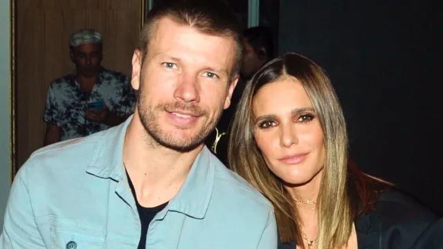 Fernanda Lima e Rodrigo Hilbert acompanham desfile do filho João na São Paulo Fashion Week